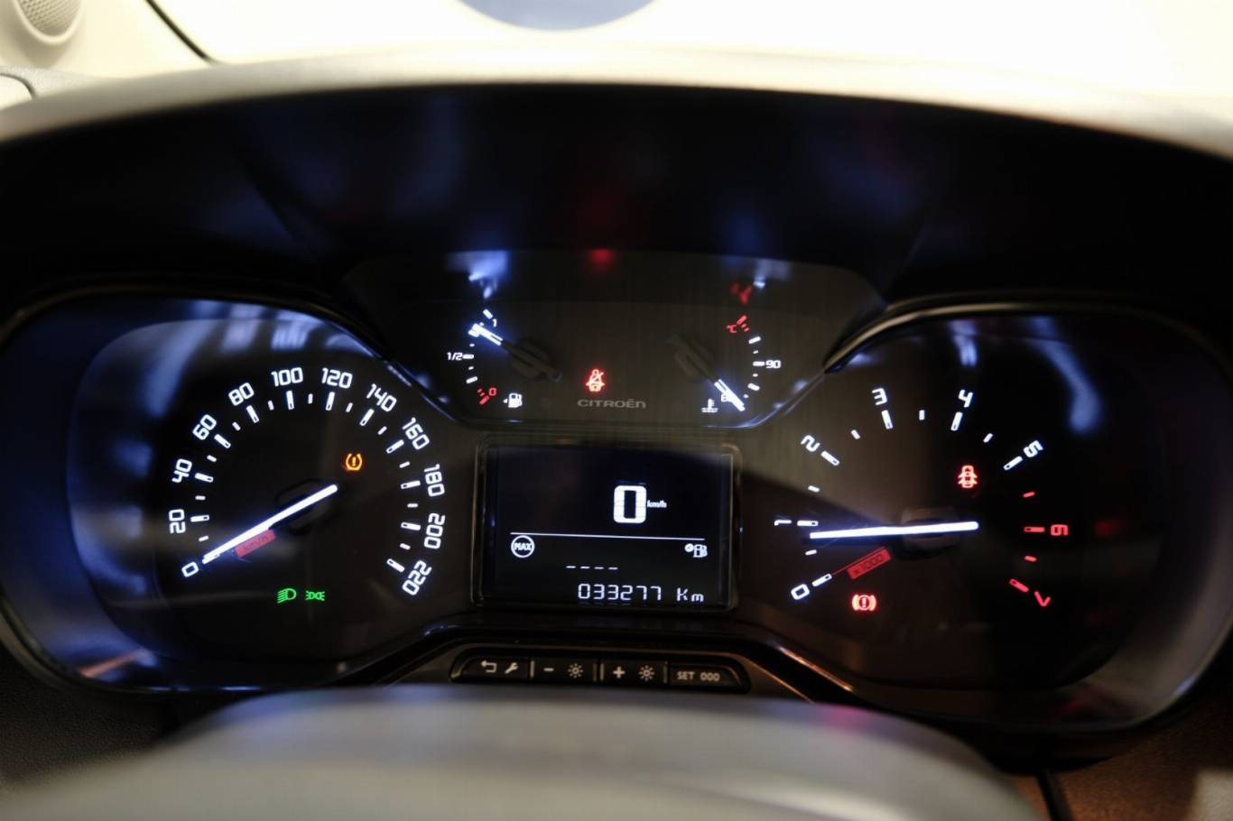 CITROEN C3 Aircross 8