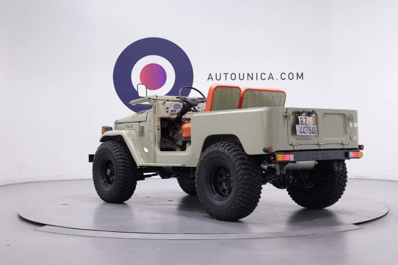 TOYOTA Land Cruiser 14