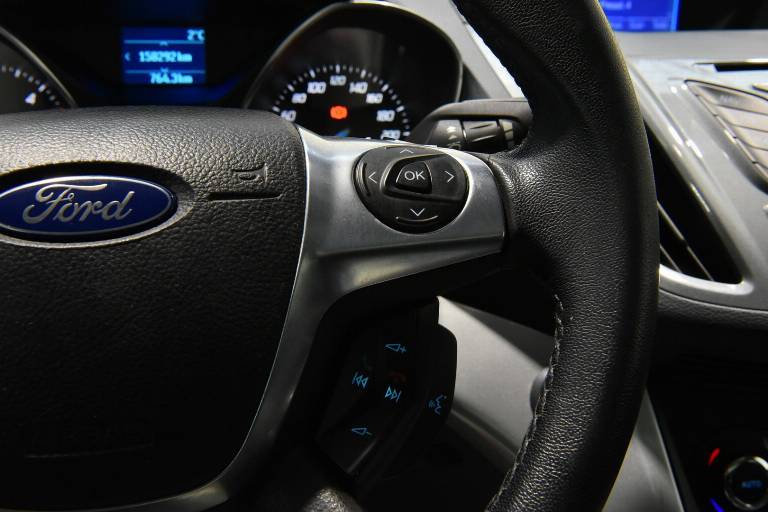 FORD C-Max 8