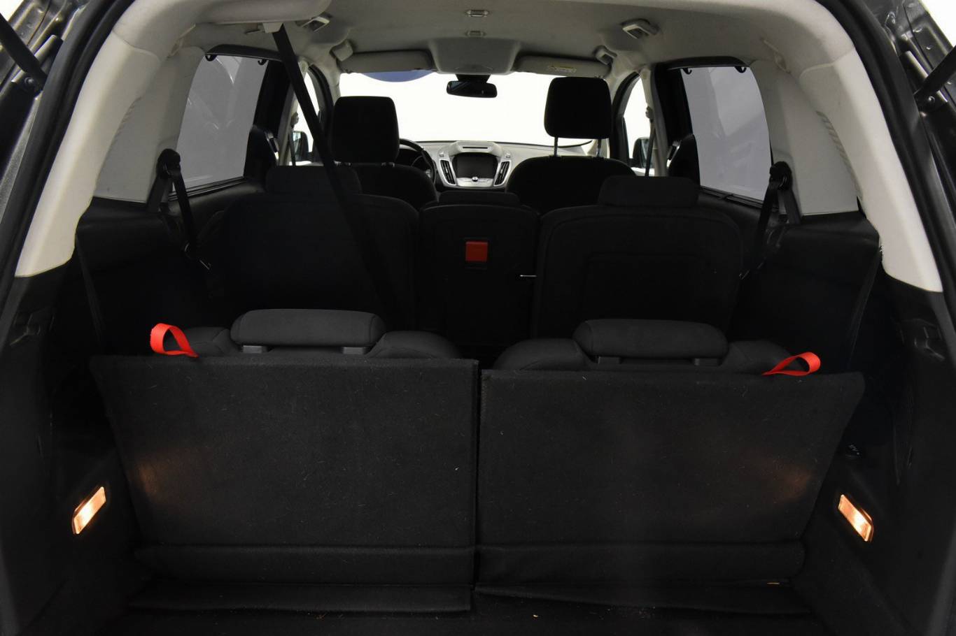 FORD Grand C-Max 14