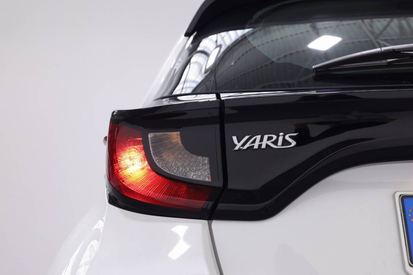 TOYOTA Yaris 35