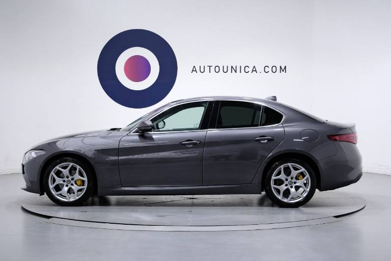 ALFA ROMEO Giulia 11