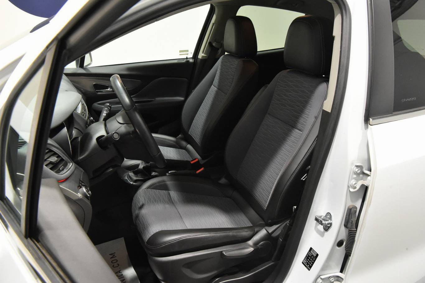 OPEL Mokka 4