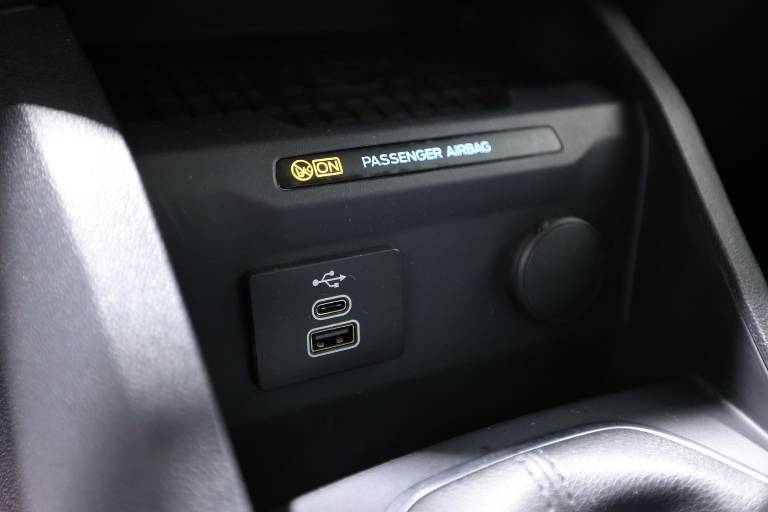 FORD Tourneo Courier 31