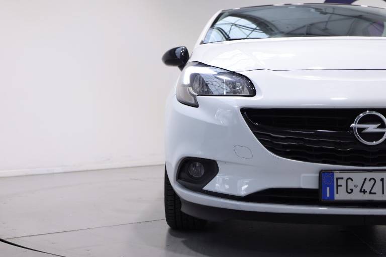 OPEL Corsa 40