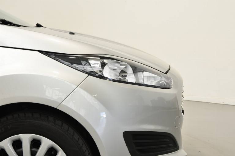 FORD Fiesta 35