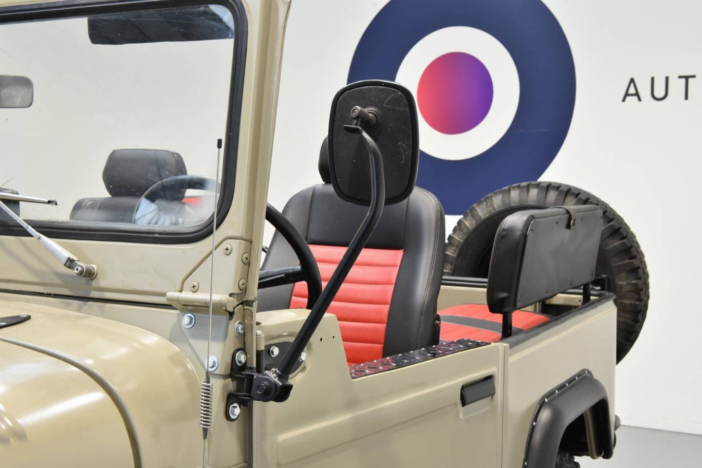 TOYOTA Land Cruiser 53