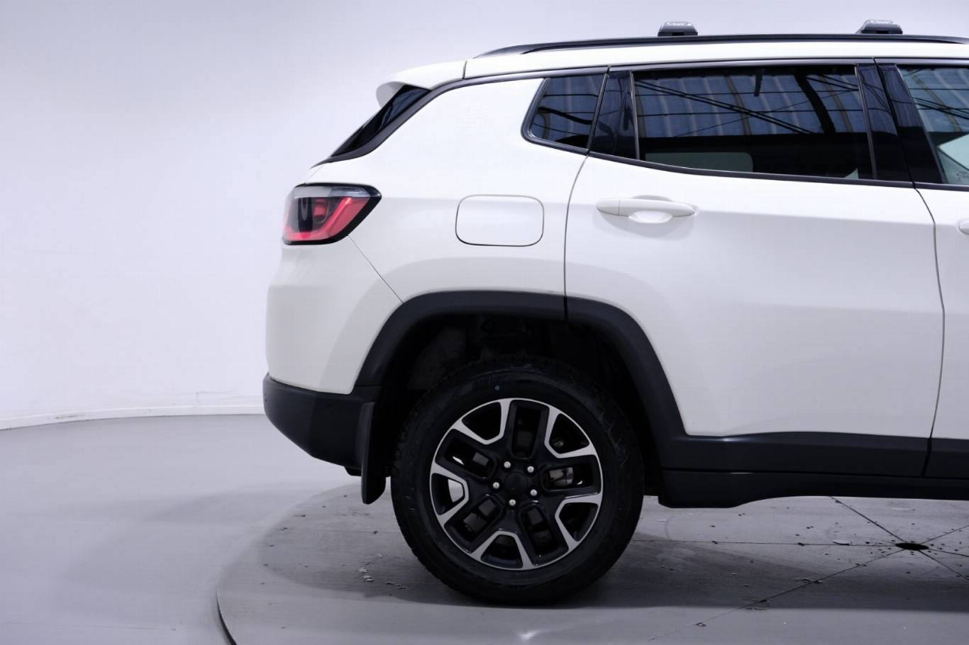 JEEP Compass 59