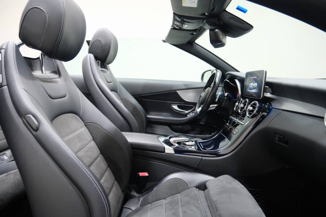 MERCEDES-BENZ C 220 58