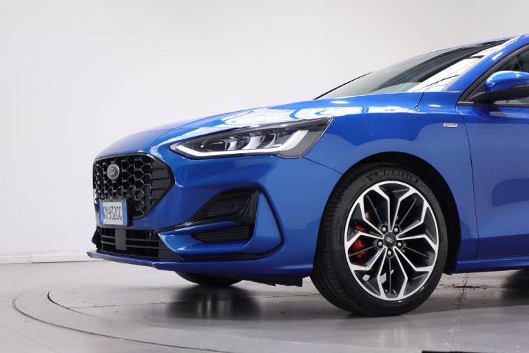 FORD Focus 11