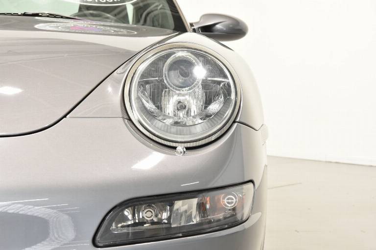 PORSCHE 911 15