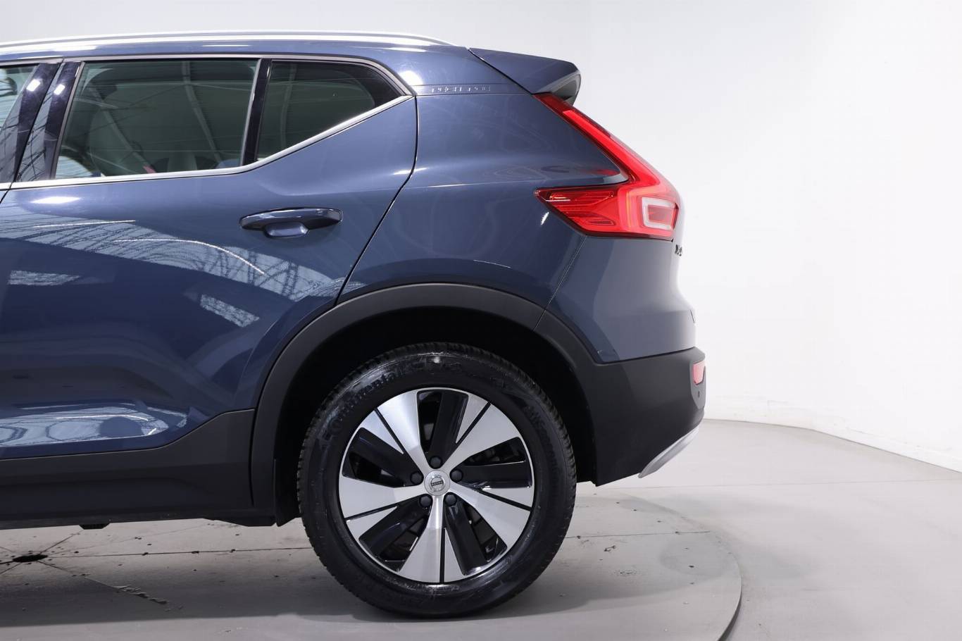 VOLVO XC40 36