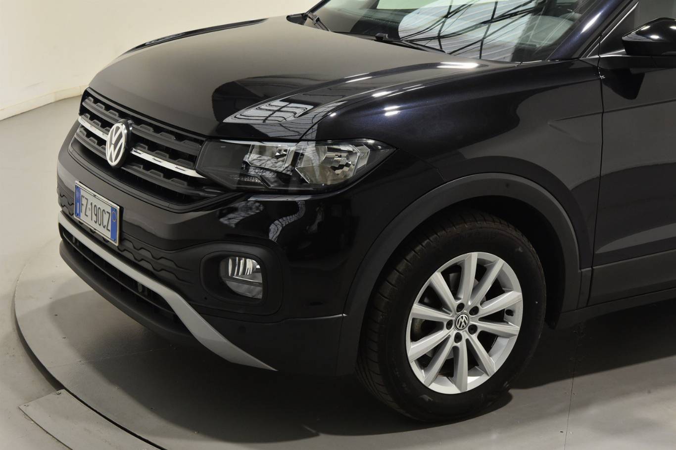 VOLKSWAGEN T-Cross 34