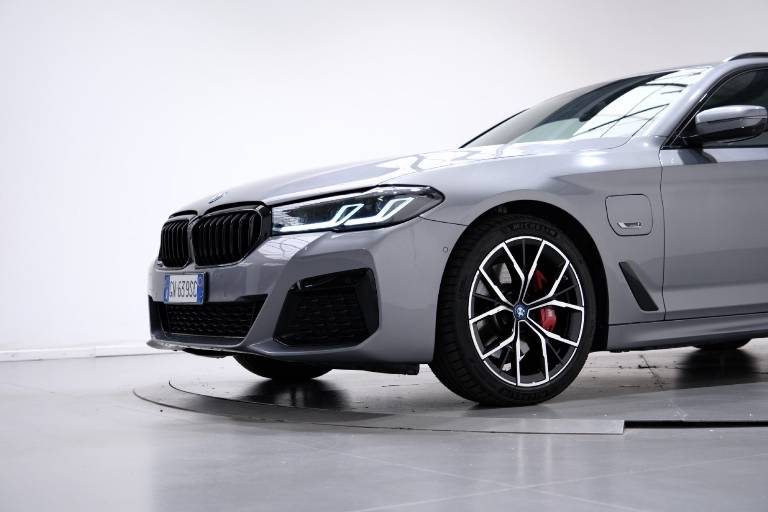 BMW 530 52