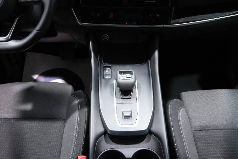 NISSAN Qashqai 43