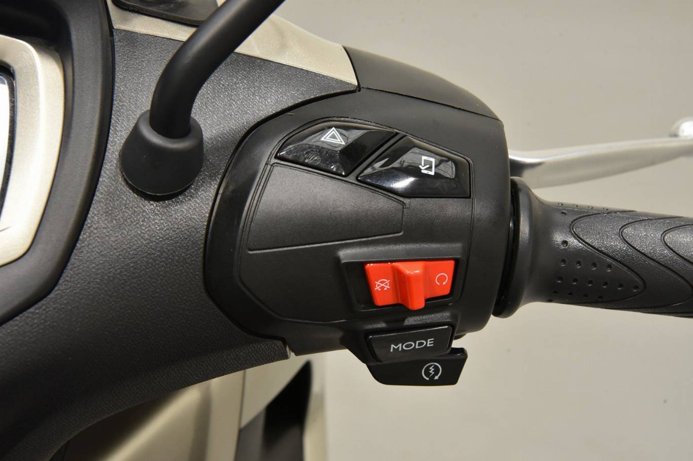 PIAGGIO Beverly 300 i.e. 19