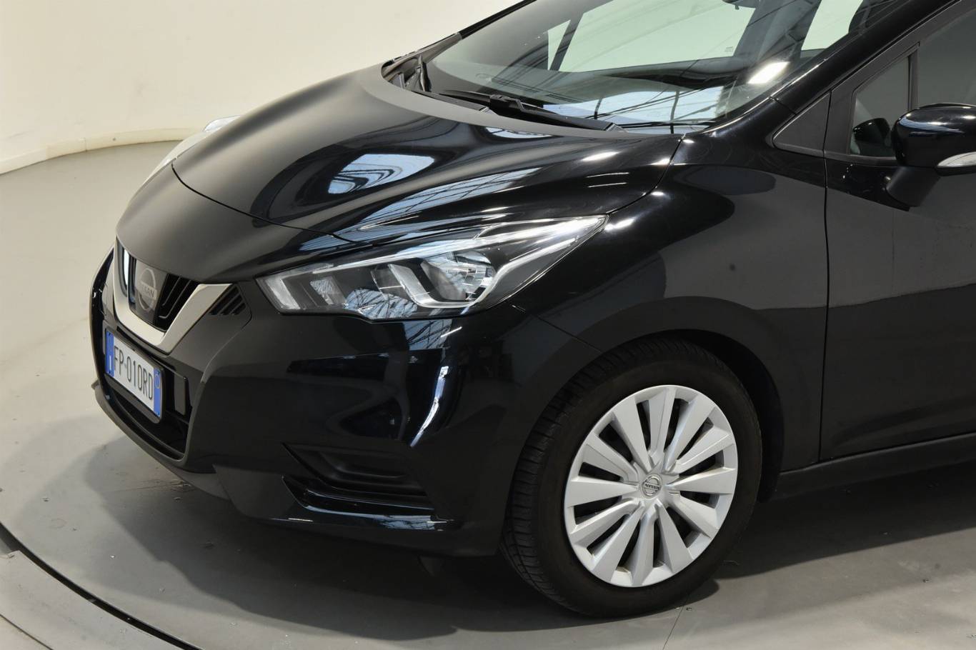 NISSAN Micra 32