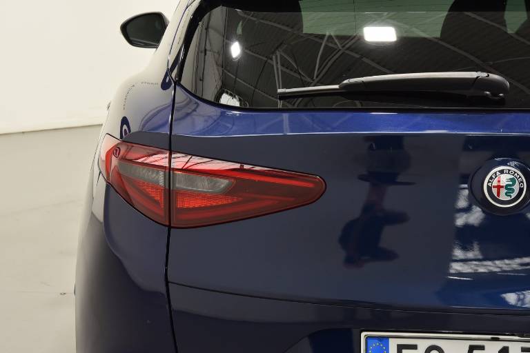 ALFA ROMEO Stelvio 14