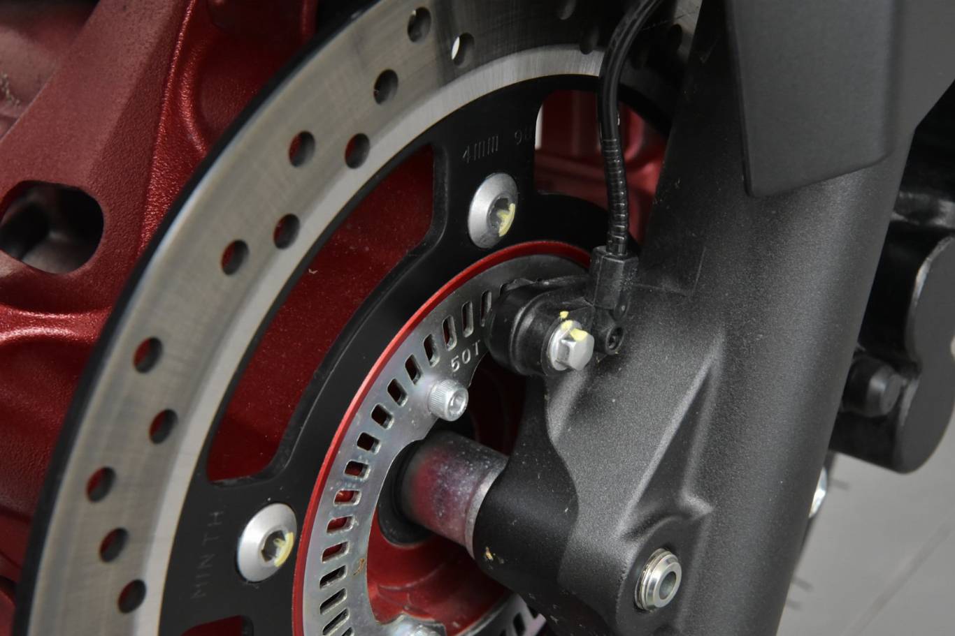 SUZUKI Burgman AN 400 28