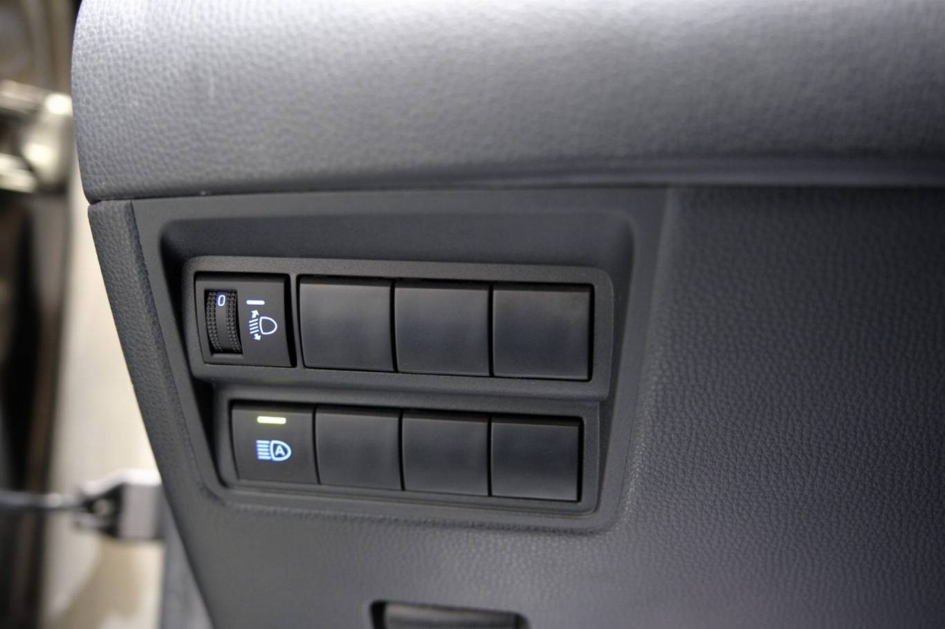 TOYOTA Yaris Cross 36