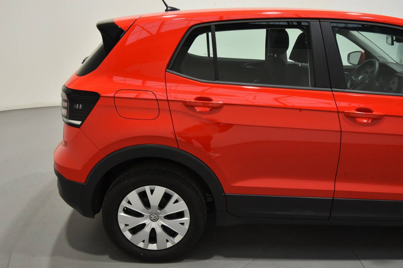 VOLKSWAGEN T-Cross 54