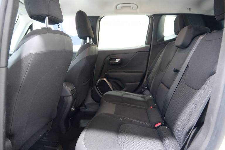 JEEP Renegade 38