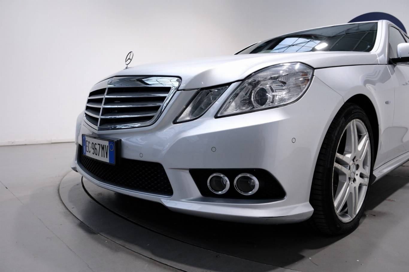 MERCEDES-BENZ E 250 81