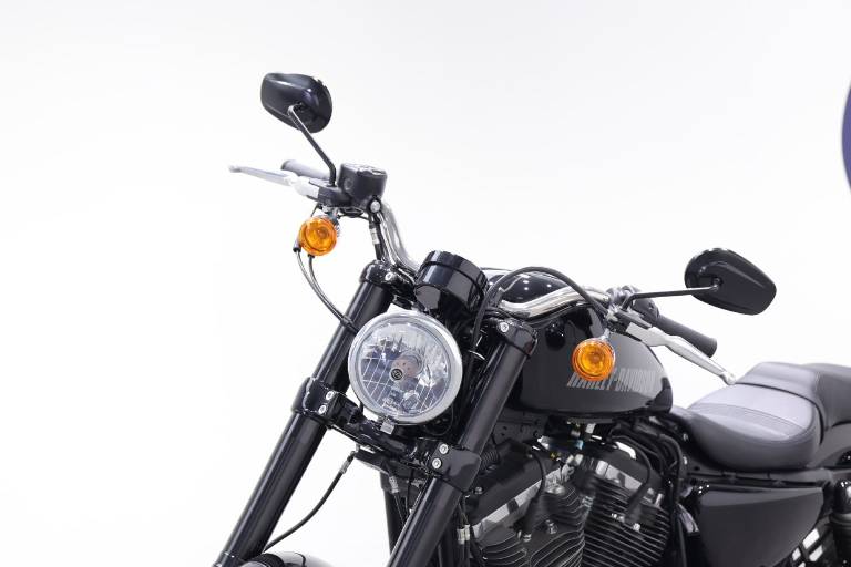 HARLEY-DAVIDSON XL 1200 T 27