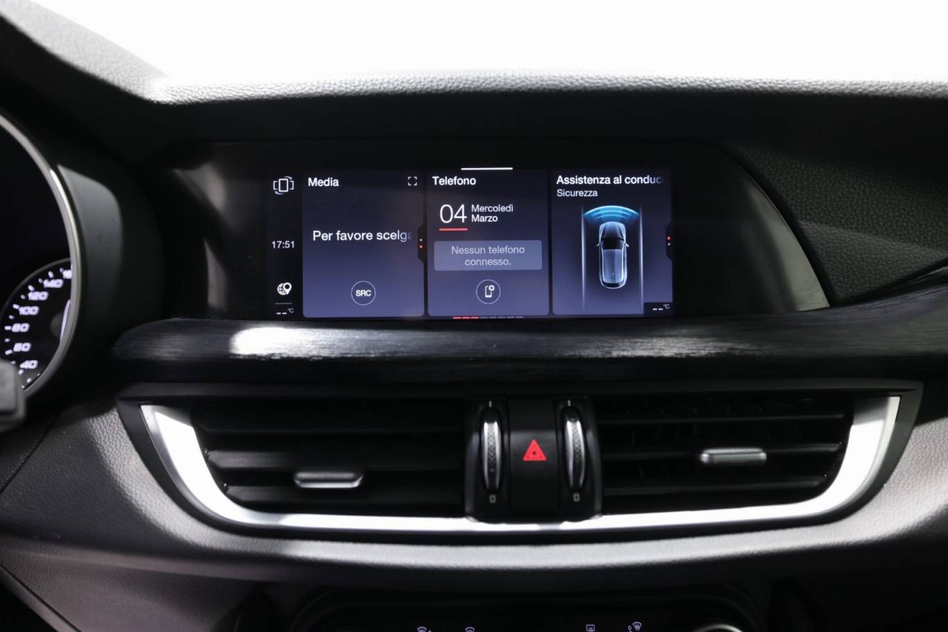 ALFA ROMEO Stelvio 26