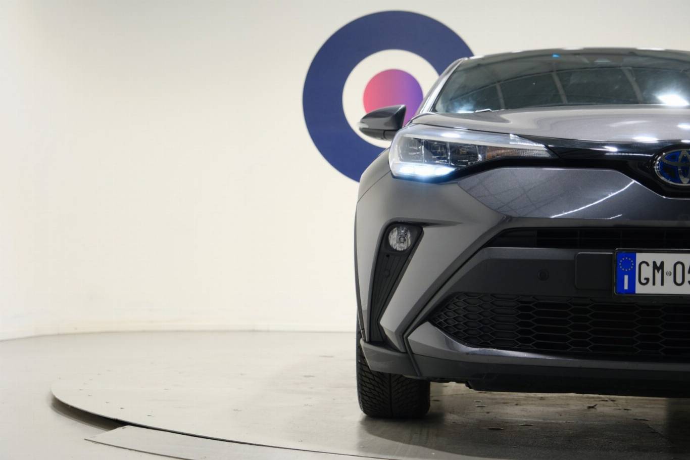 TOYOTA C-HR 49