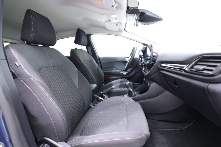 FORD Fiesta 39