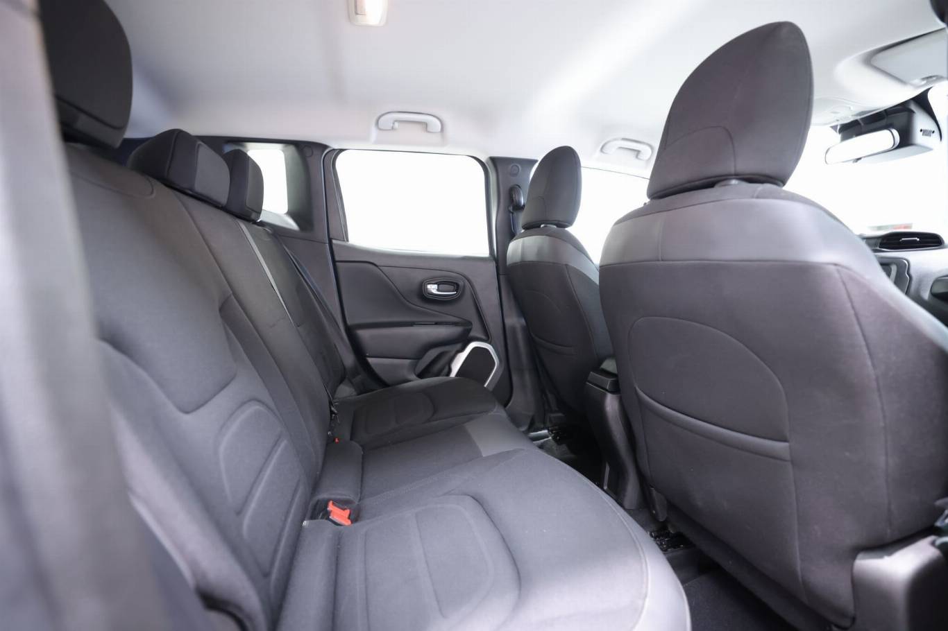 JEEP Renegade 49