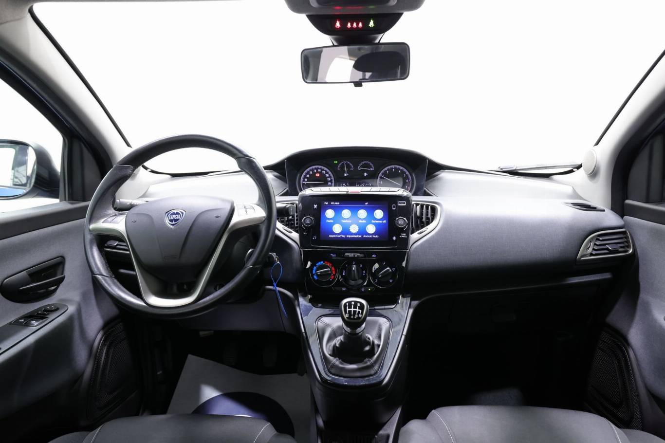 LANCIA Ypsilon 31