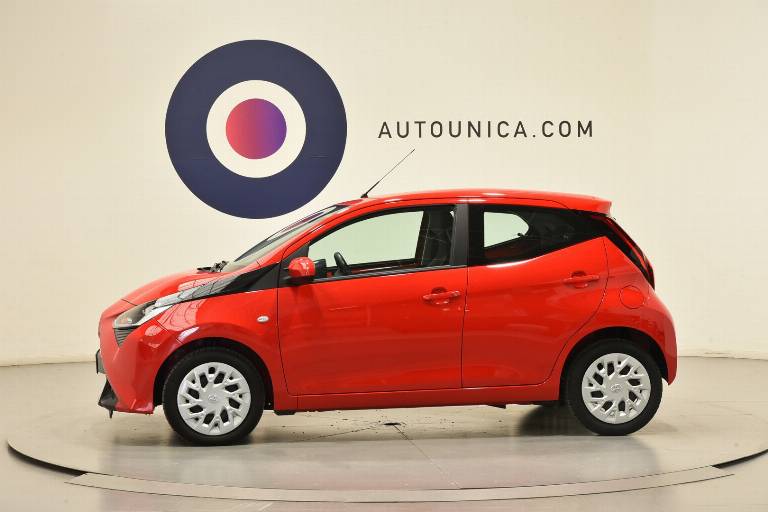 TOYOTA Aygo 32