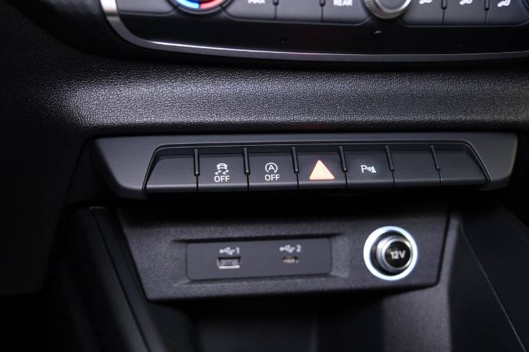 AUDI A1 28
