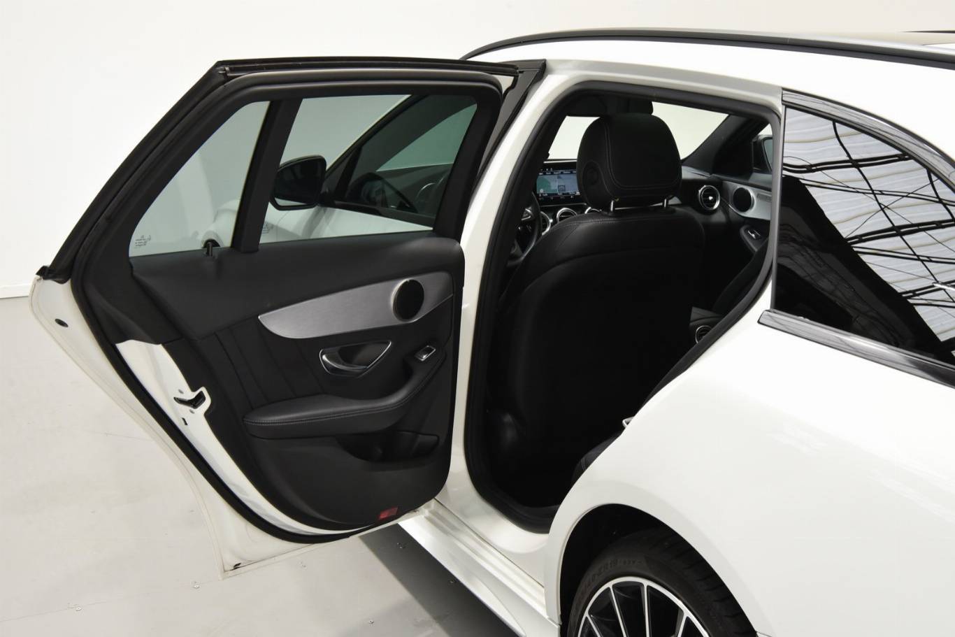 MERCEDES-BENZ C 250 45