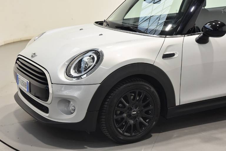 MINI Cooper D 15