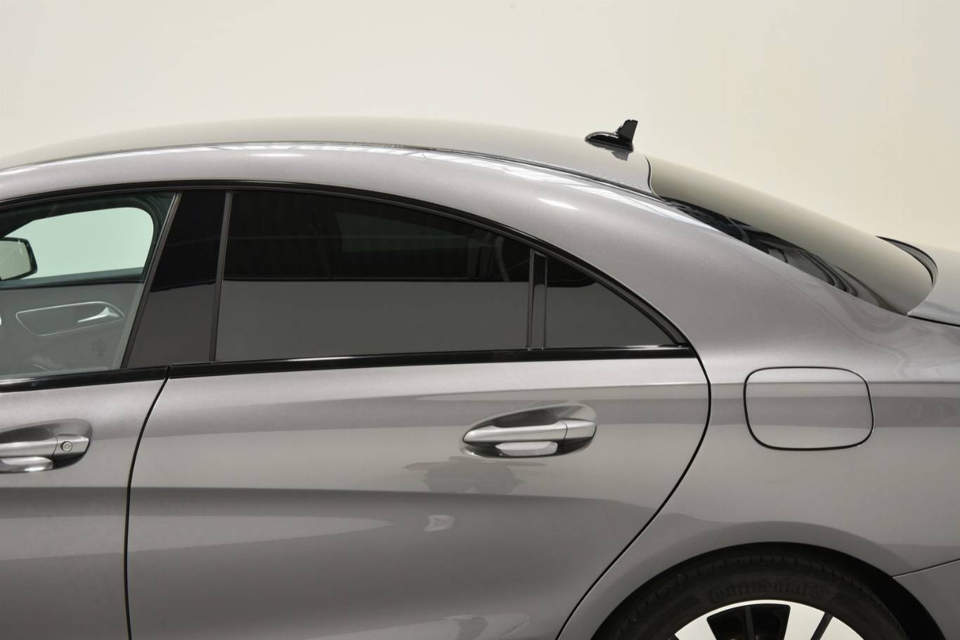 MERCEDES-BENZ CLA 200 57