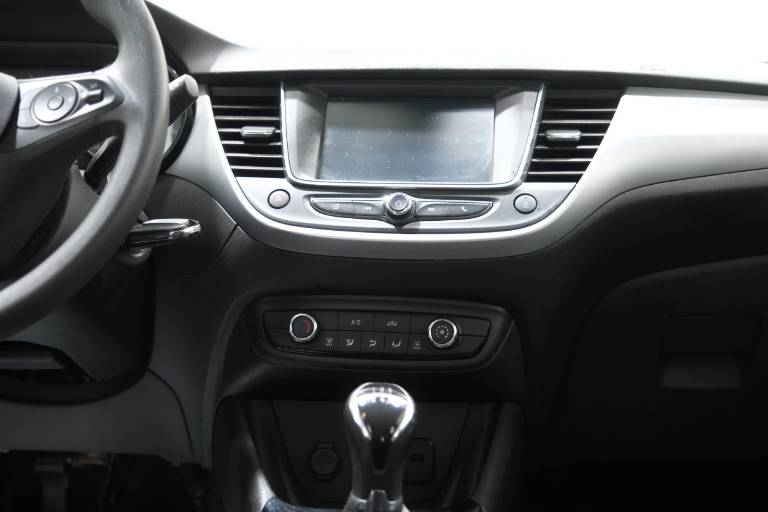 OPEL Crossland X 35