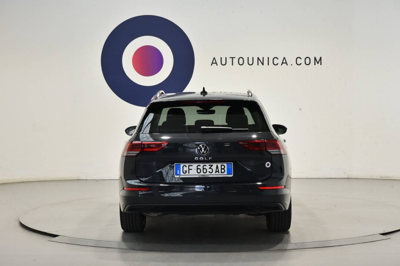 VOLKSWAGEN Golf Variant 6