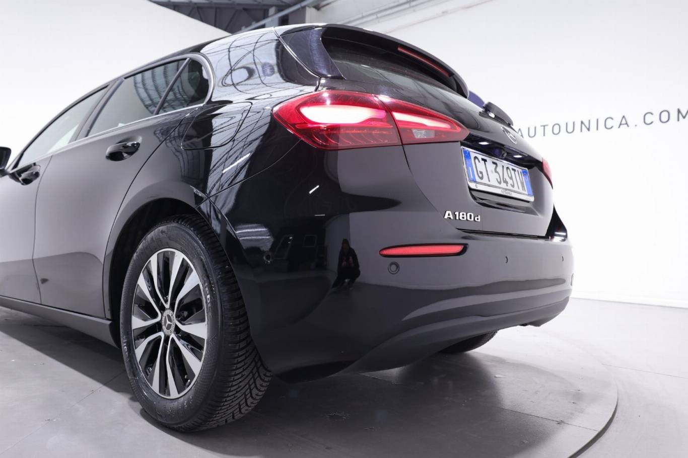 MERCEDES-BENZ A 180 45