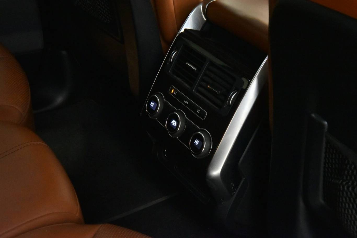 LAND ROVER Range Rover Sport 31