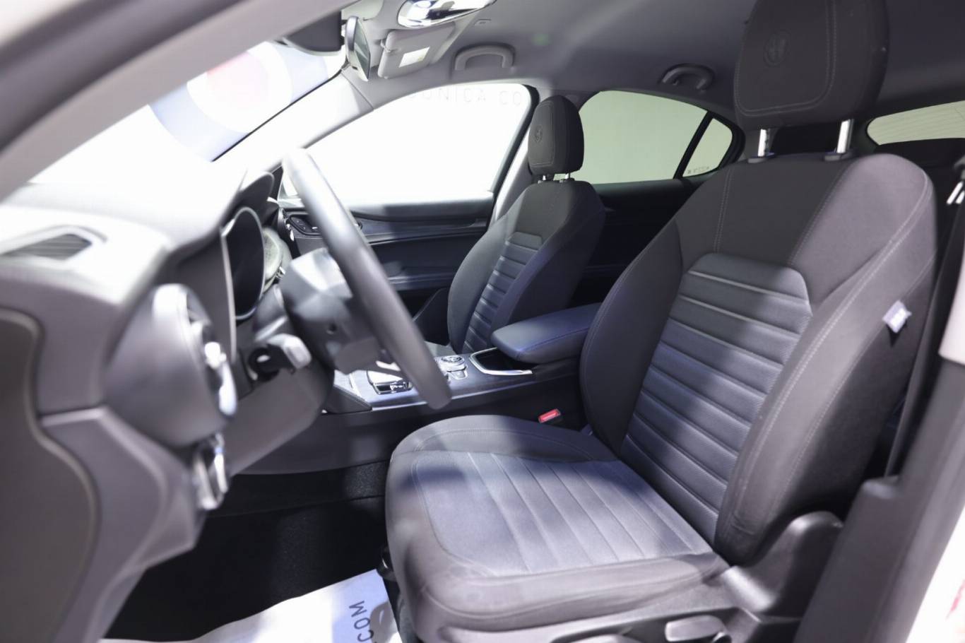 ALFA ROMEO Stelvio 6