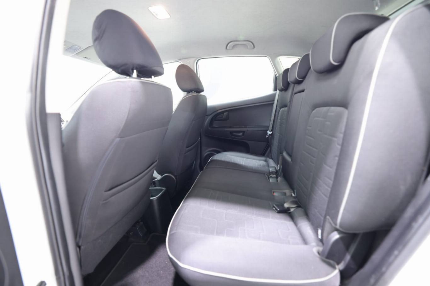 KIA Venga 33