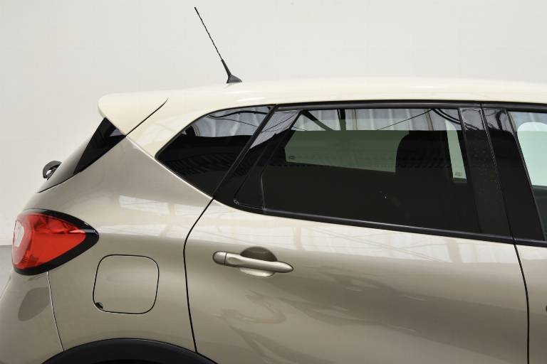 RENAULT Captur 61