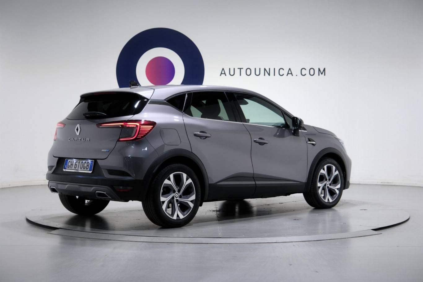 RENAULT Captur 15
