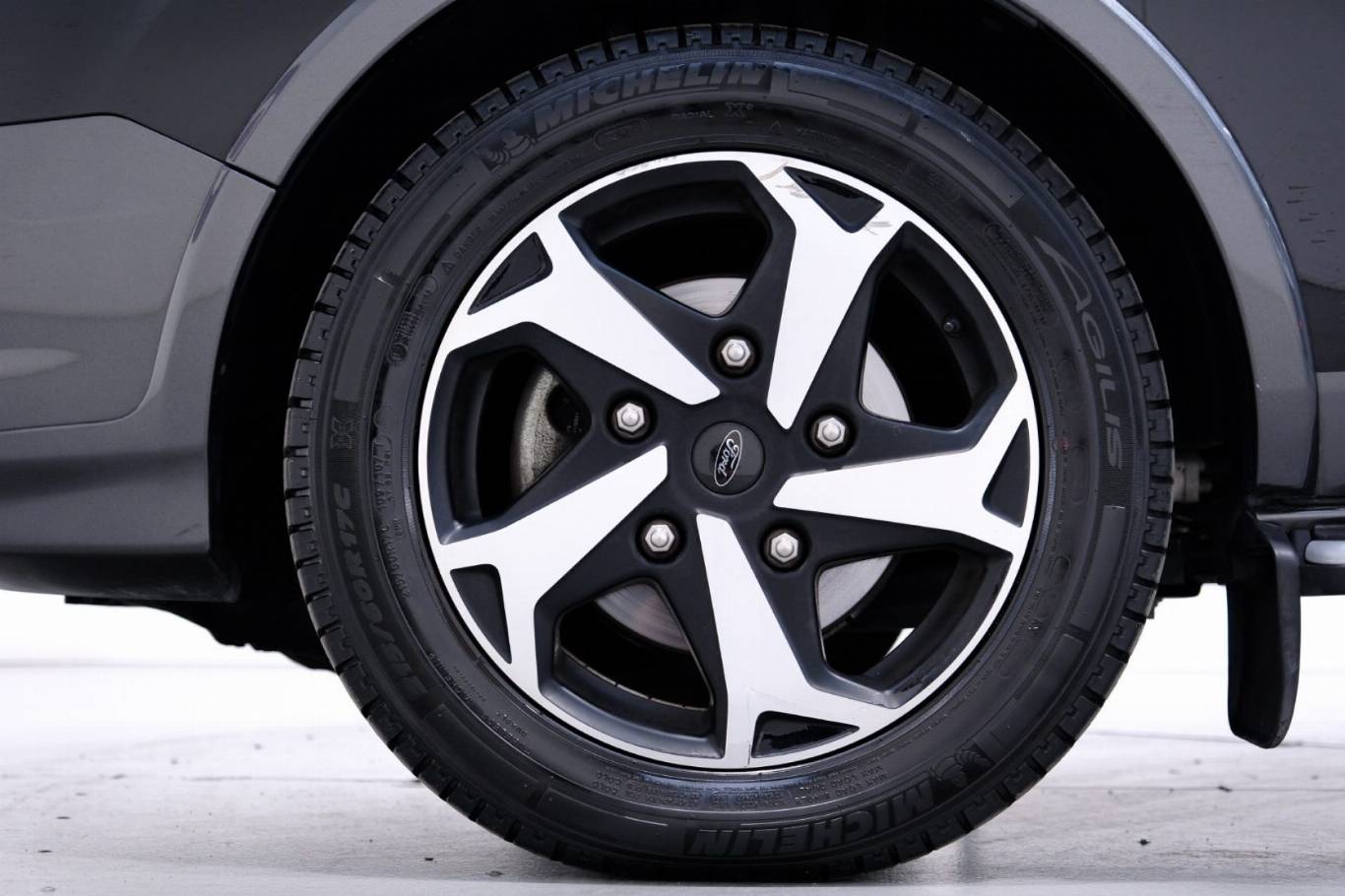 FORD Tourneo Custom 14