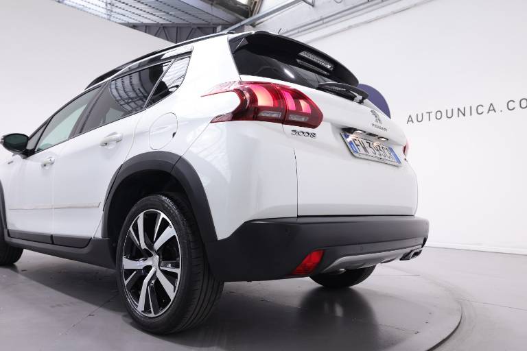 PEUGEOT 2008 40