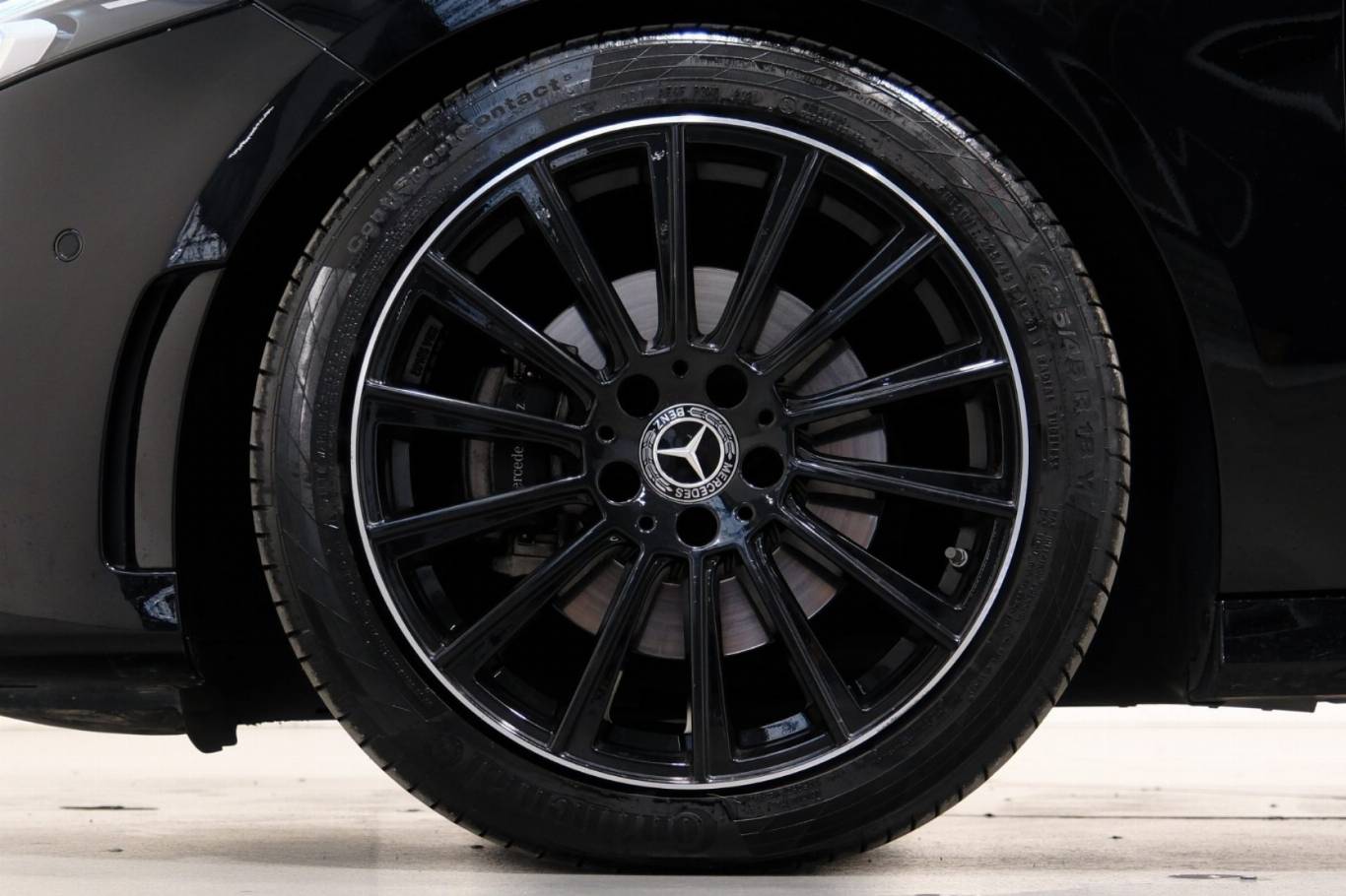 MERCEDES-BENZ A 200 14