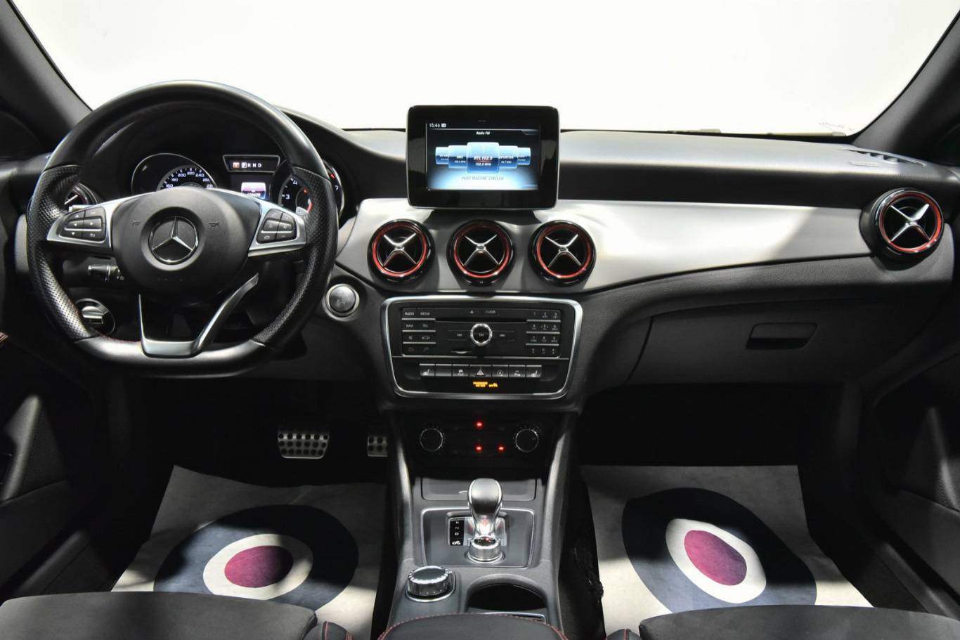 MERCEDES-BENZ CLA 45 AMG 20